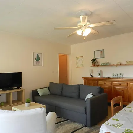 Appt Spacieux 4 Pers Avec Piscine Proche - Fr-1-251-923 Apartment Le Lavandou