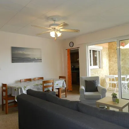 Apartment Appt Spacieux 4 Pers Avec Piscine Proche - Fr-1-251-923 Le Lavandou