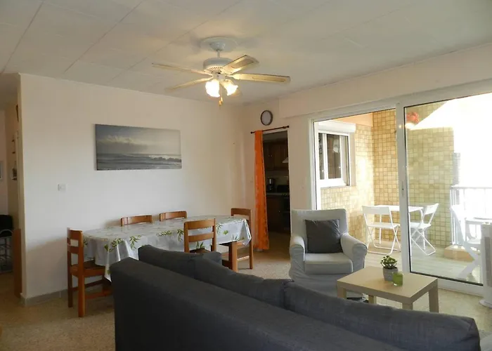 Apartment Appt Spacieux 4 Pers Avec Piscine Proche - Fr-1-251-923 Le Lavandou