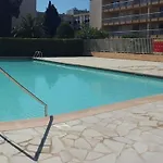 Appt Spacieux 4 Pers Avec Piscine Proche - Fr-1-251-923