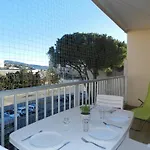 Appt Spacieux 4 Pers Avec Piscine Proche - Fr-1-251-923 *