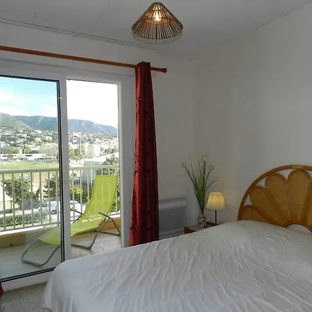 Appt Spacieux 4 Pers Avec Piscine Proche - Fr-1-251-923 Daire Le Lavandou